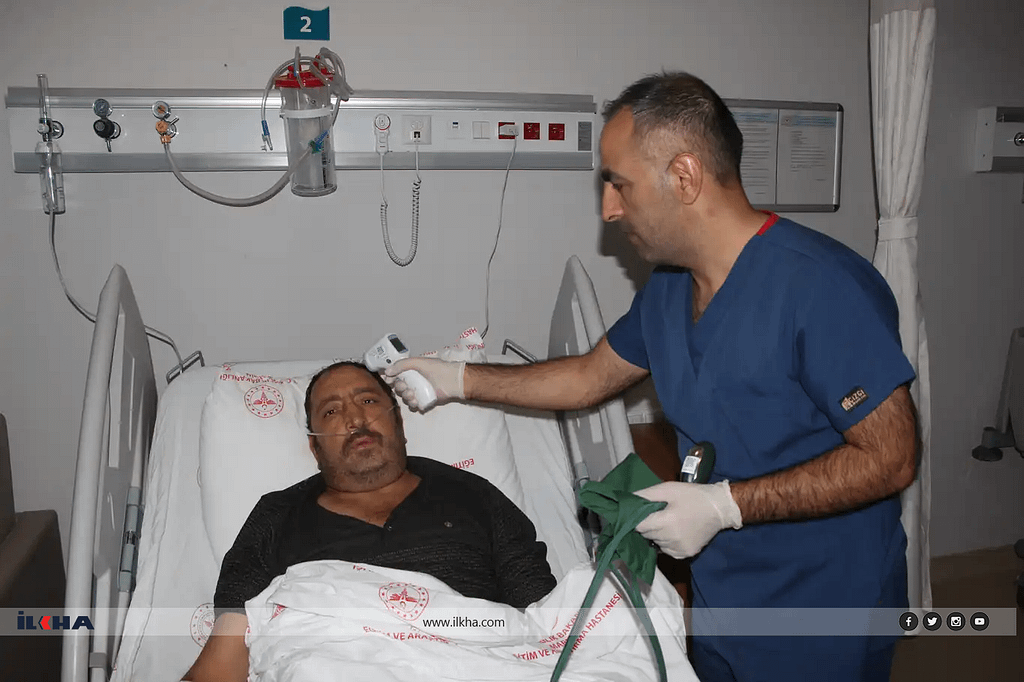 Mardin’de 6 kiloluk dev böbrek ameliyatla alındı