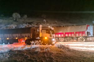 Mardin’de Yoğun Kar Yağışı Nedeniyle Yollar Kapandı