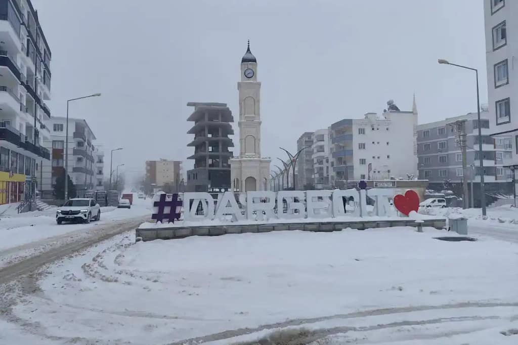 Mardin’de bazı ilçelerde eğitime bir gün ara verildi